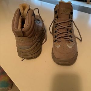 Brand New Mens Uggs waterproof boots